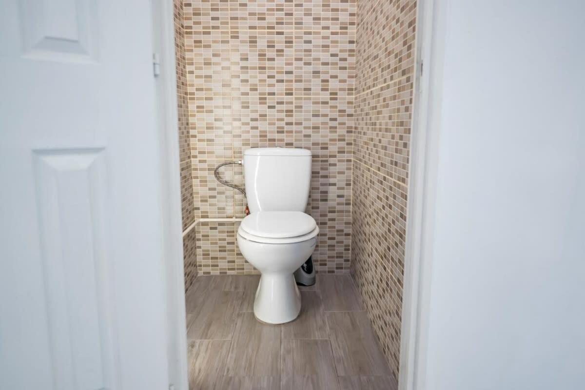 Chic Central Flat With River View Budapest Luaran gambar